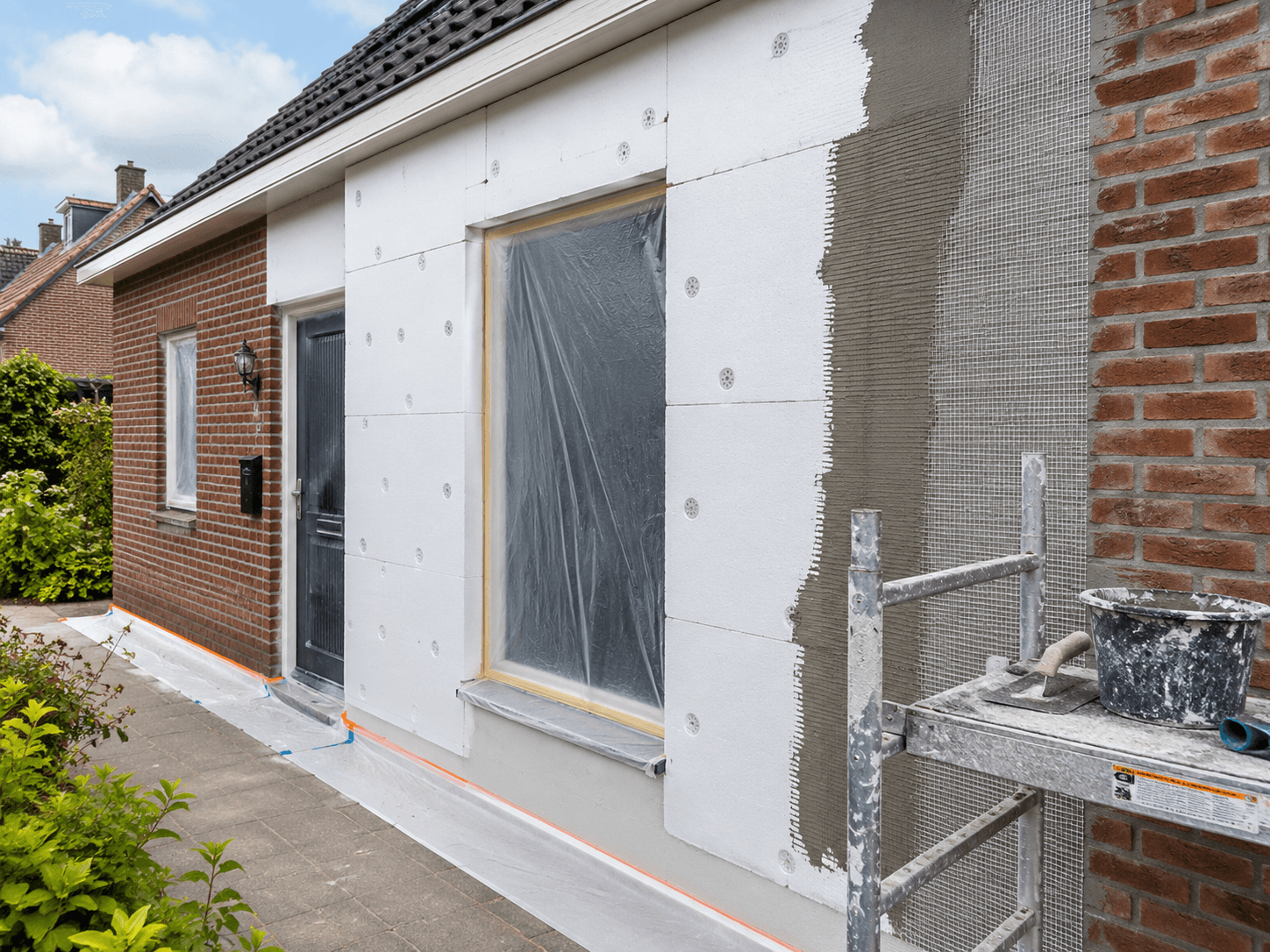 Buitengevelisolatie met nette afwerking aan een woning
